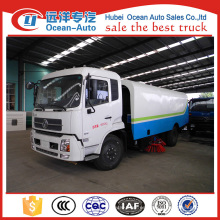 Dongfeng kingrun 4x2 barrido de calle barrendero / barrendero con capacidad de 10cbm para la venta